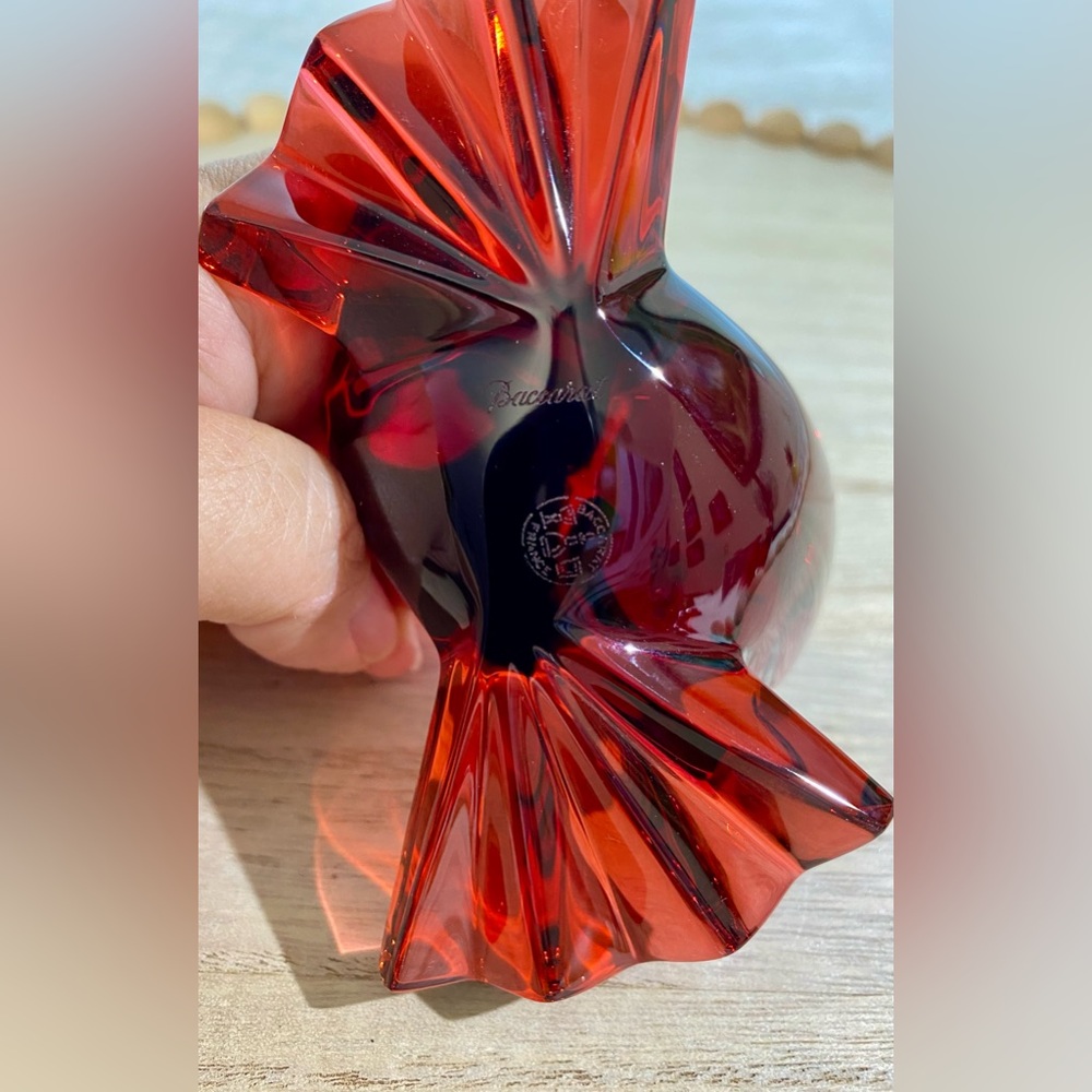 BACCARAT - Valentines Red Crystal Doves Figurine - Picture 3 of 4